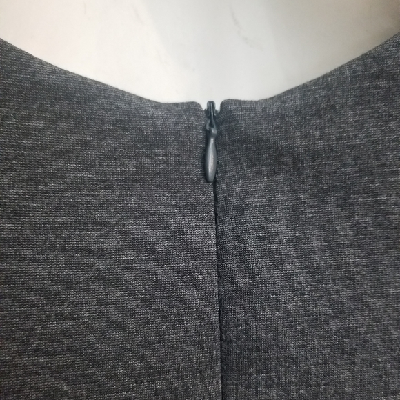 🆕️ Hazel Mae V-Neck Sleeveless Elegant Dress in Gray Size XL - Picture 5 of 9